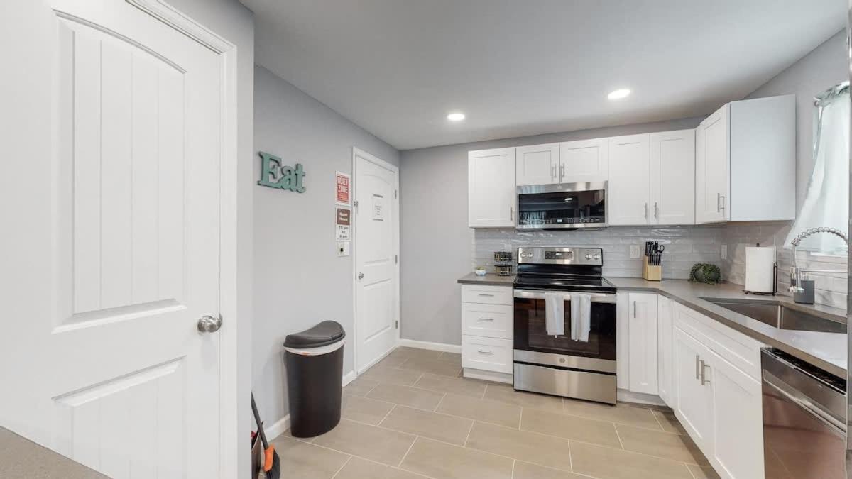 Charming Two Bedroom Family Unit In Great Location